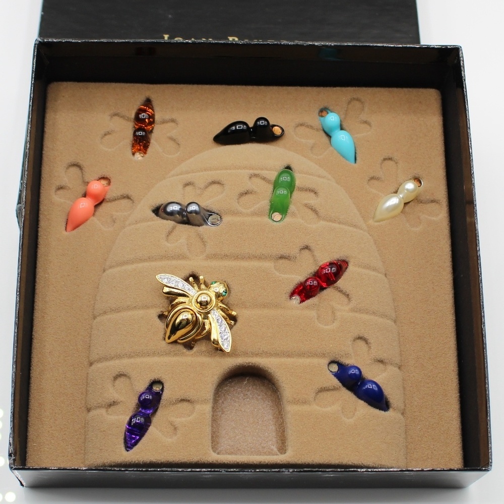 Vintage Joan Rivers bee brooch set - Picture 5 of 7